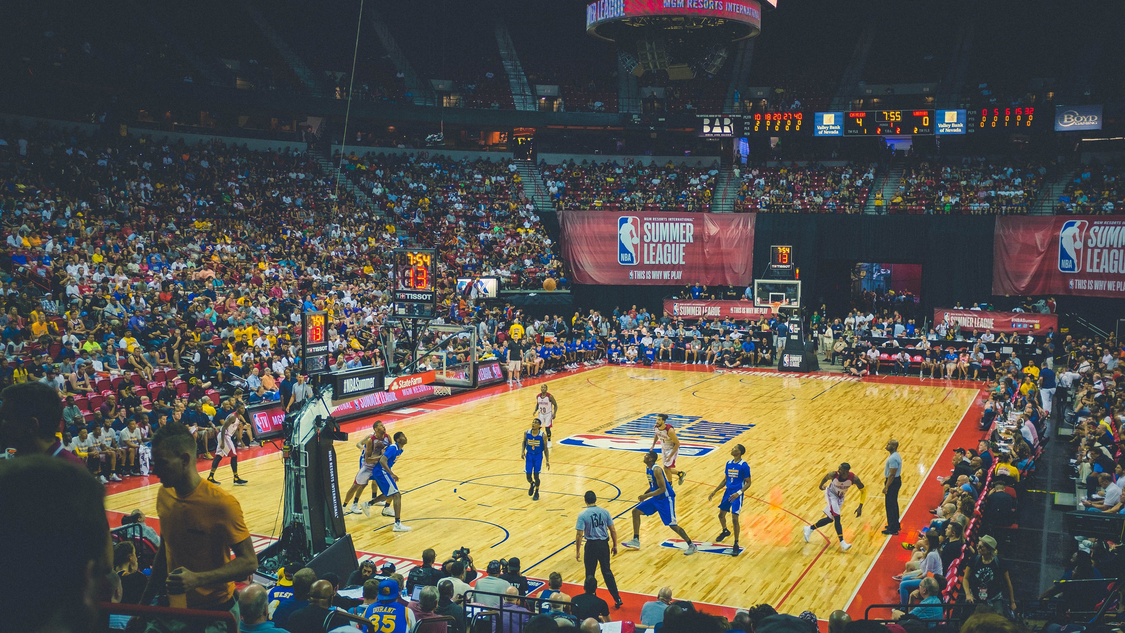 主力缺阵引发阵容变化，六大主力缺阵