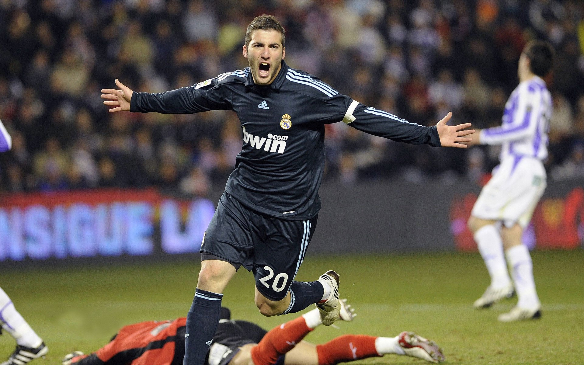 乐鱼体育app官方入口-法国新一代天才崭露头角，未来令人期待